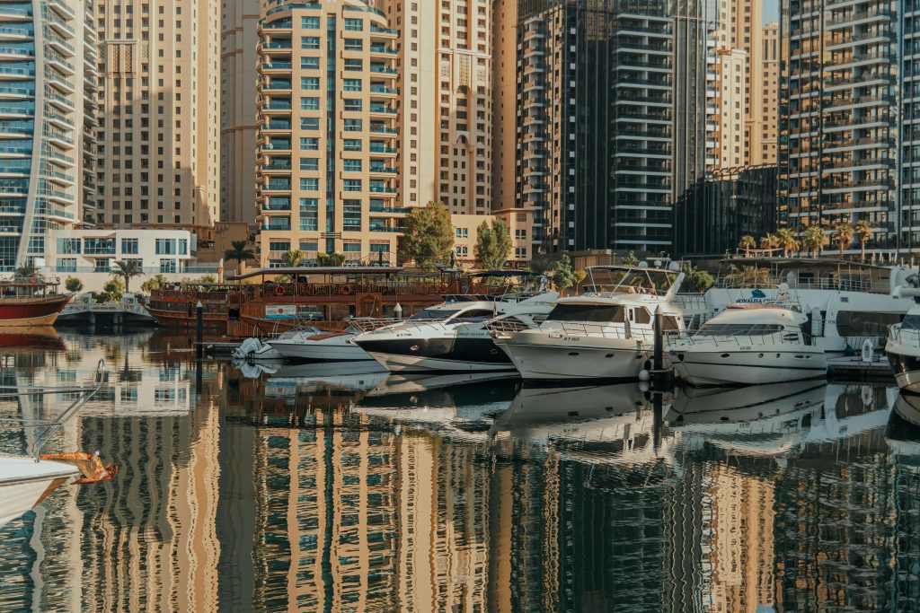 How to Build a Winning Brand Presence in Dubai Without Burning Your Budget